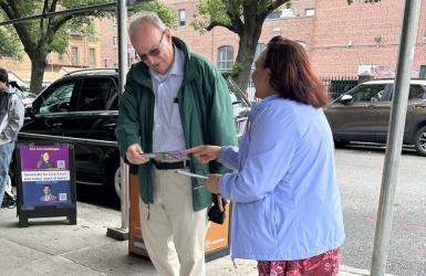 न्यू योर्क सिटी प्राइमरी ‘अर्ली भोटिङ’ को रौनक